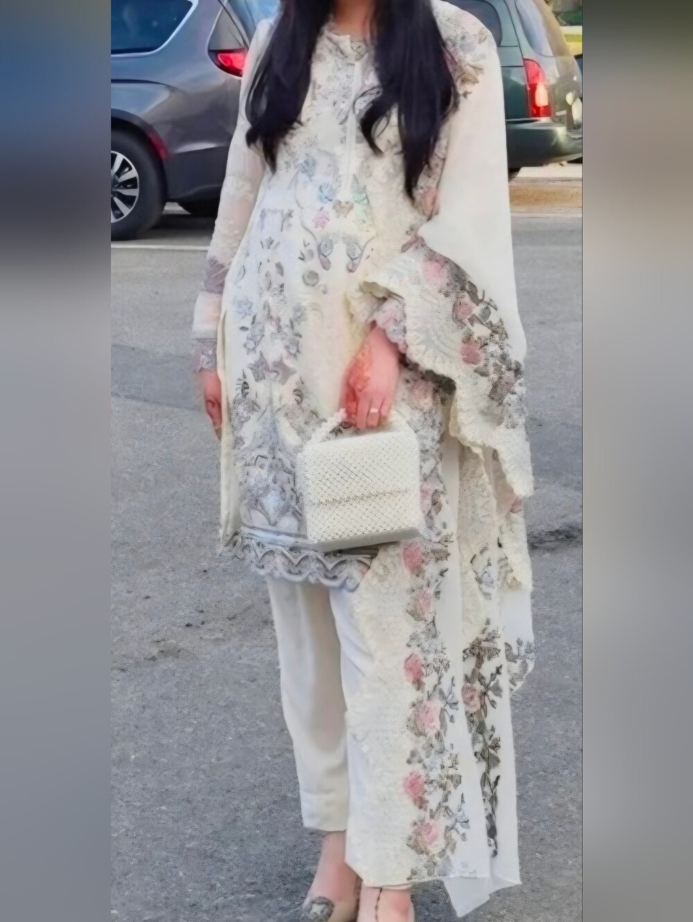 Bespoke Cream Floral Embroidered Three-Piece Kurta Kameez Pakistani Oufit M